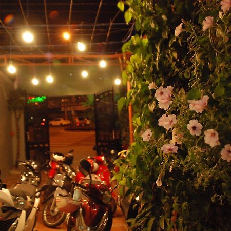 Winna Airport Hostel Da Nang Exterior foto